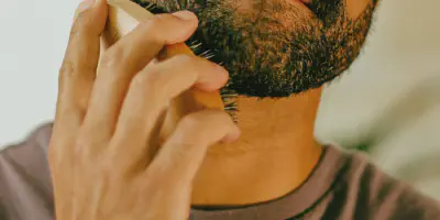 img/1929_rocking-a-thin-beard-your-one-month-guide.webp