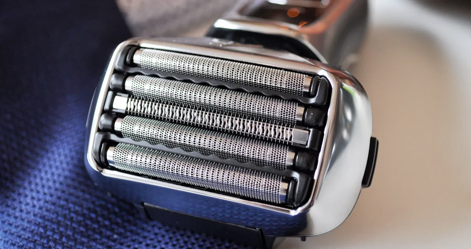 Rotary trimmer, foil trimmer, clipper comparison