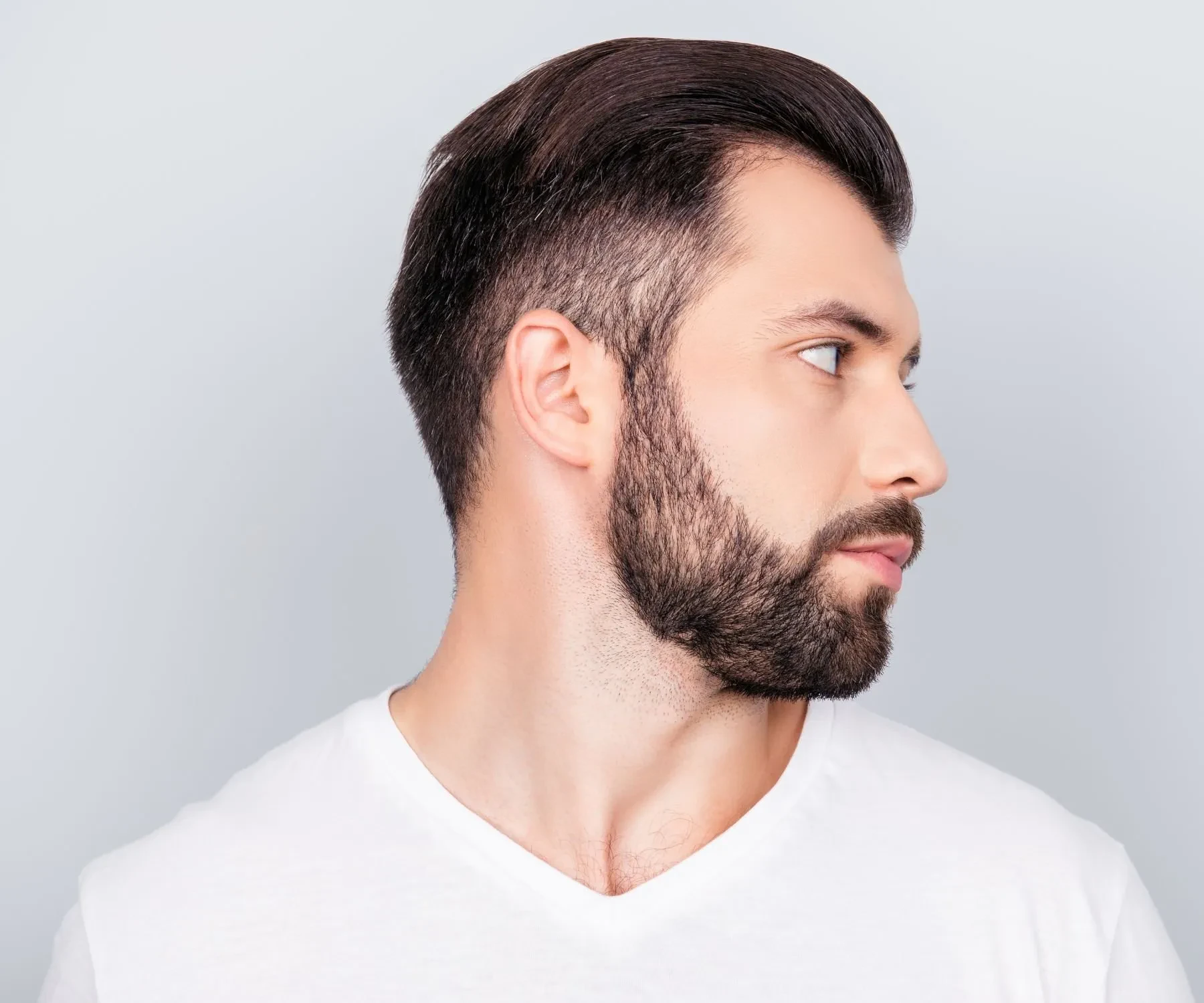 full beard rounded edges men 2024