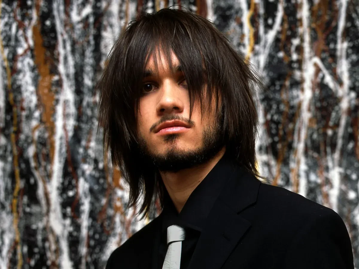 long layered hair men 2024