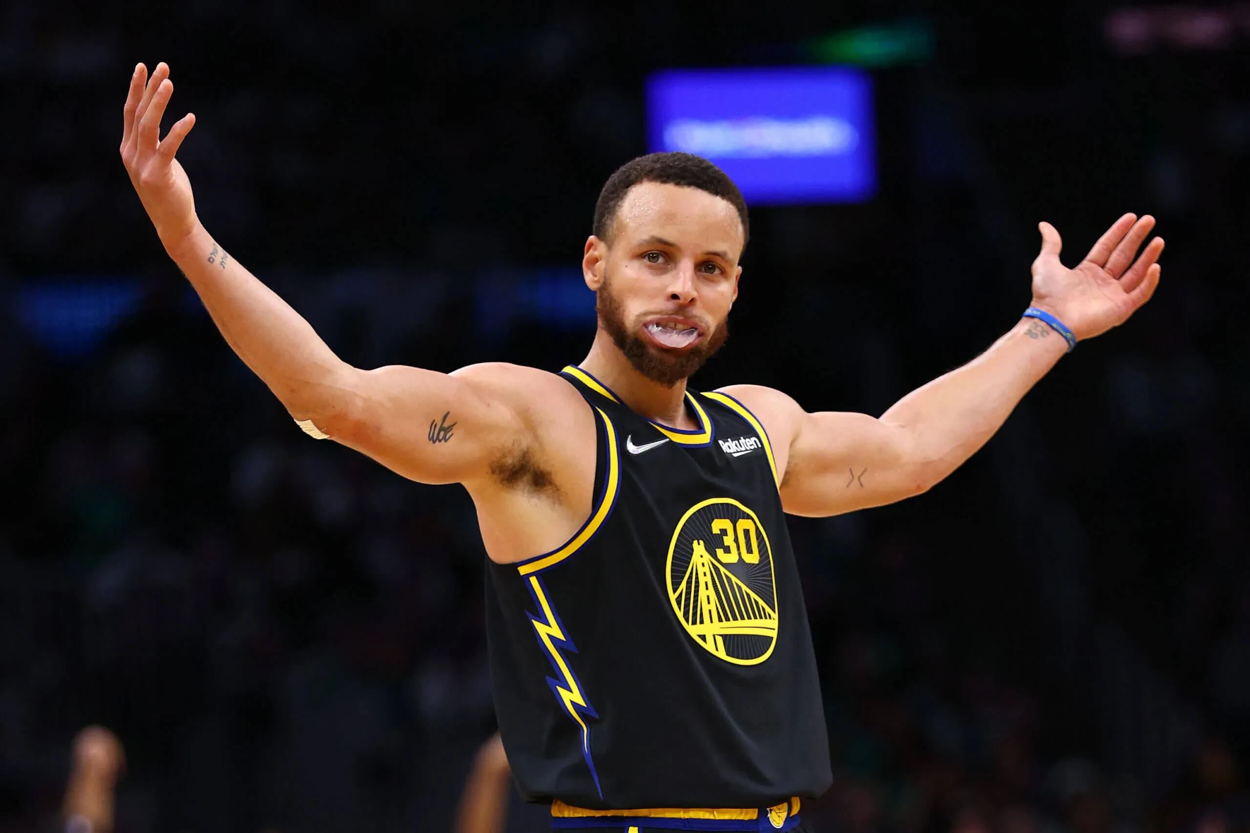 Stephen Curry beard close-up 2024
