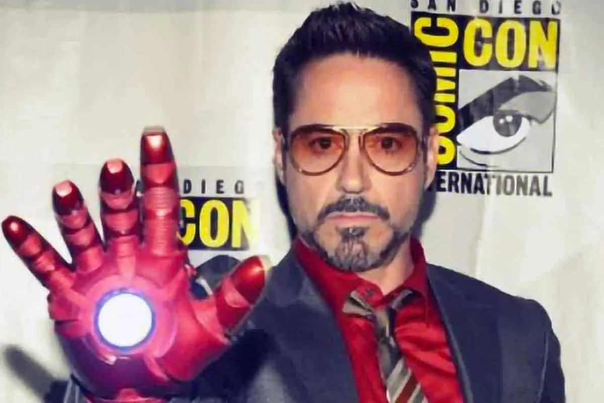 Tony Stark short beard 2024