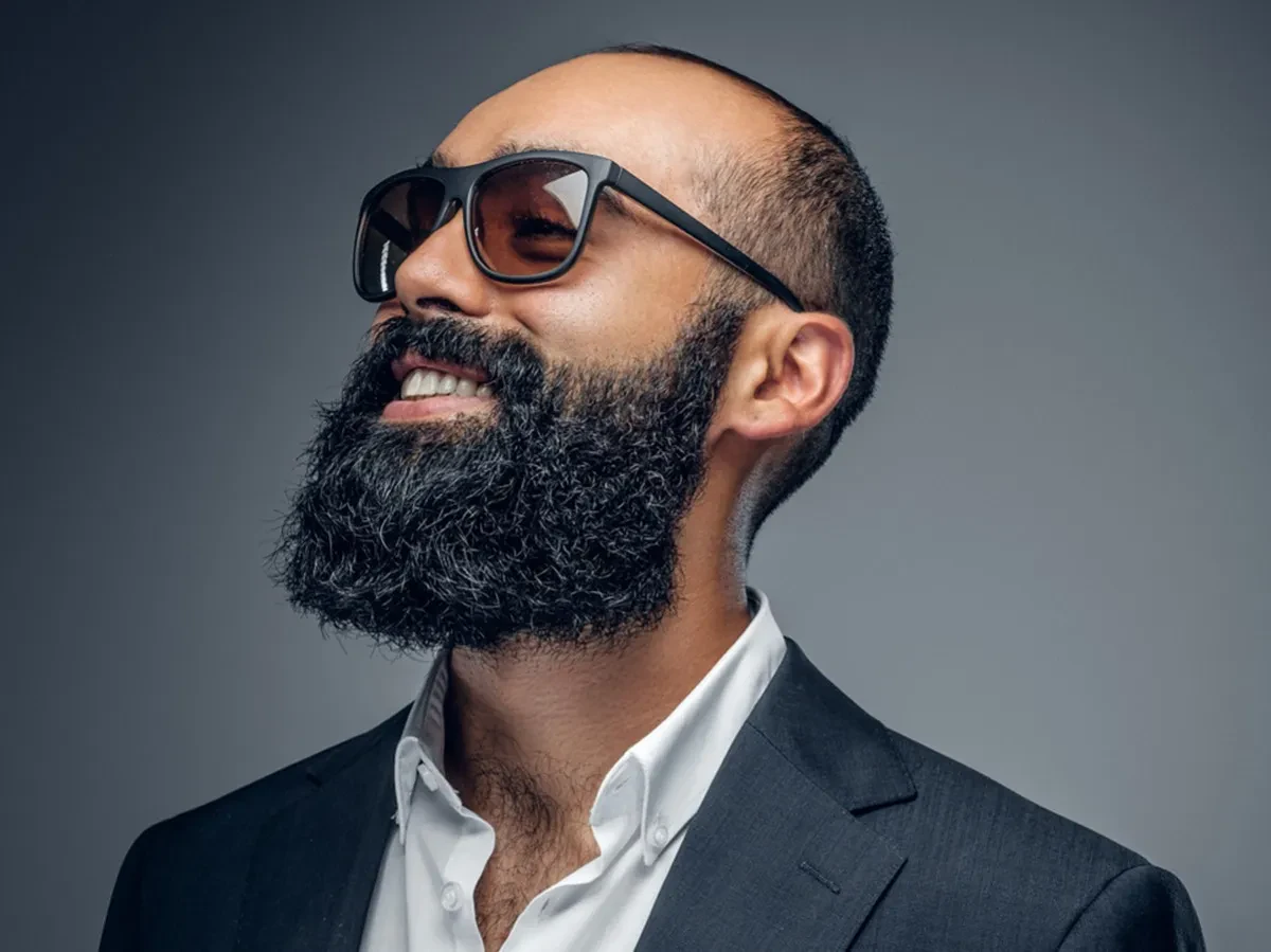 img/1997_shaved-head-beard-styles-a-manly-guide.webp