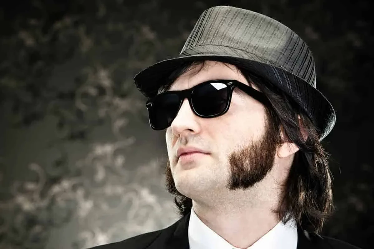 mutton chops beard