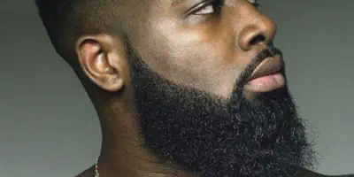 img/2056_find-your-perfect-beard-style-a-guide-for-2024.webp