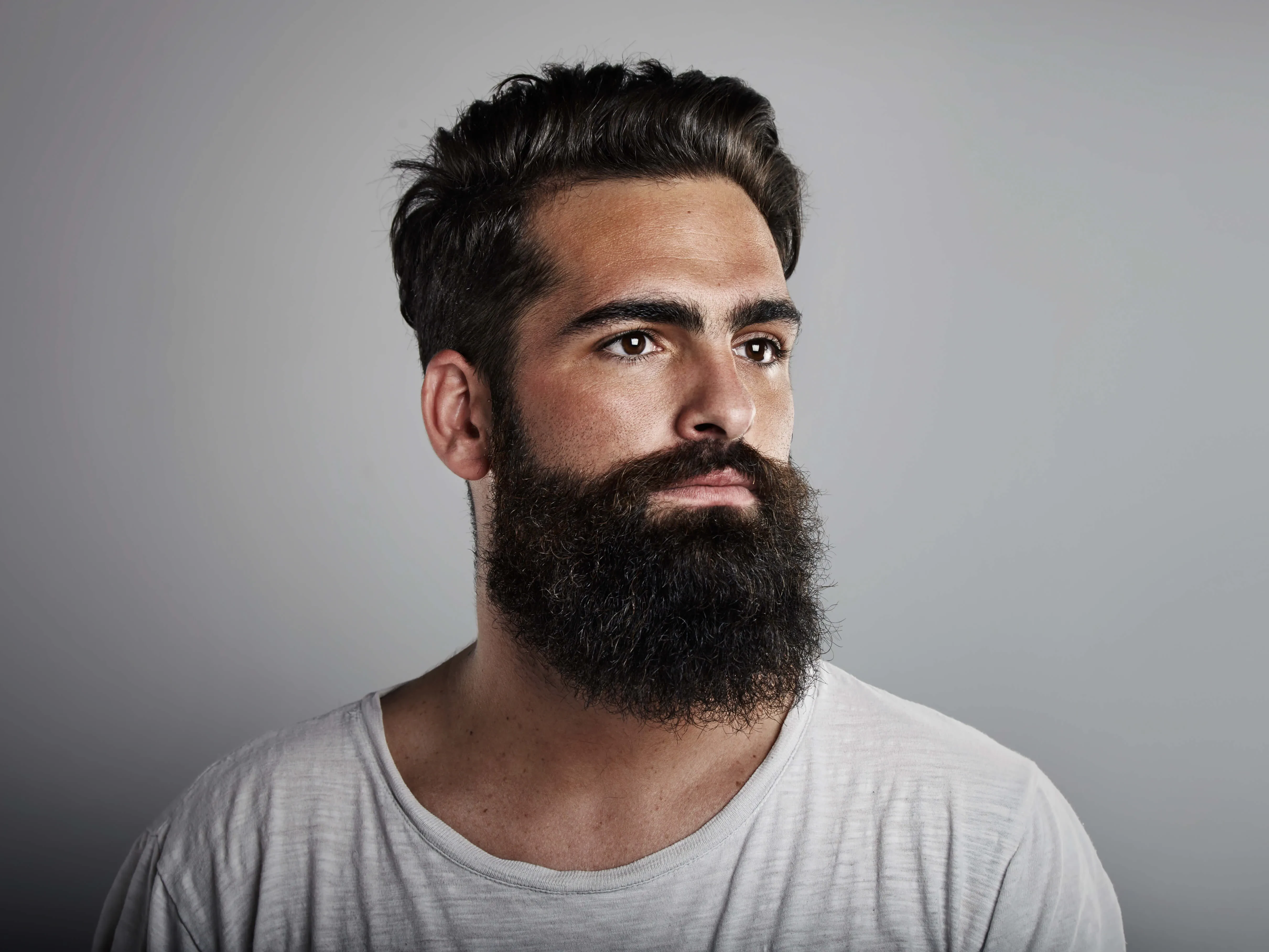 img/2110_level-up-your-look-a-guide-to-awesome-beard-styles.webp