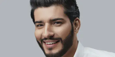 img/1955_level-up-your-look-the-ultimate-guide-to-smart-beard-styles.webp